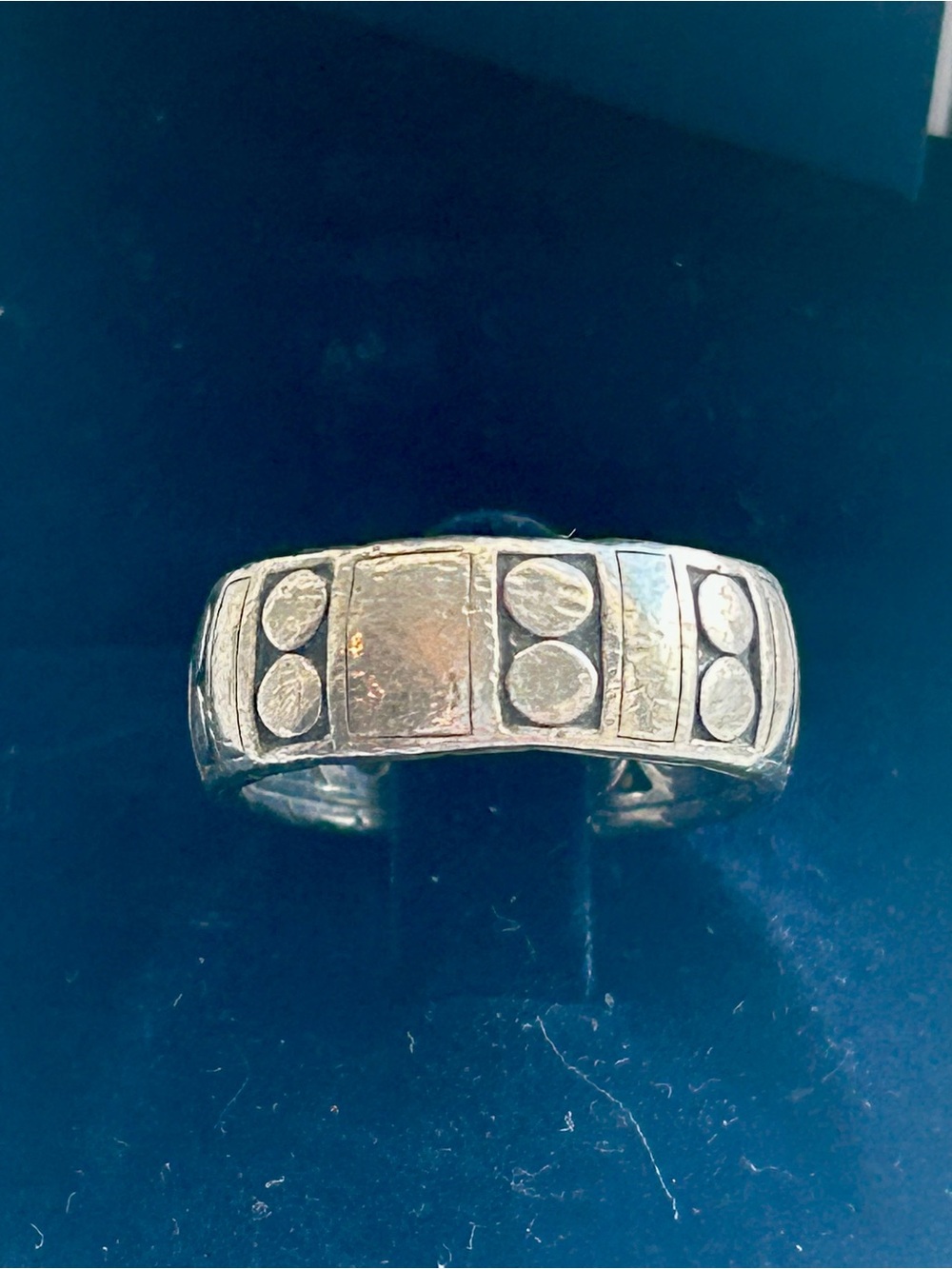 John Hardy Accent Band Ring - black diamonds , Gold & silver. Size 7 - Picture 3 of 8